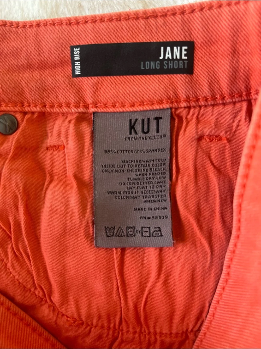 Kut from the Kloth kut from